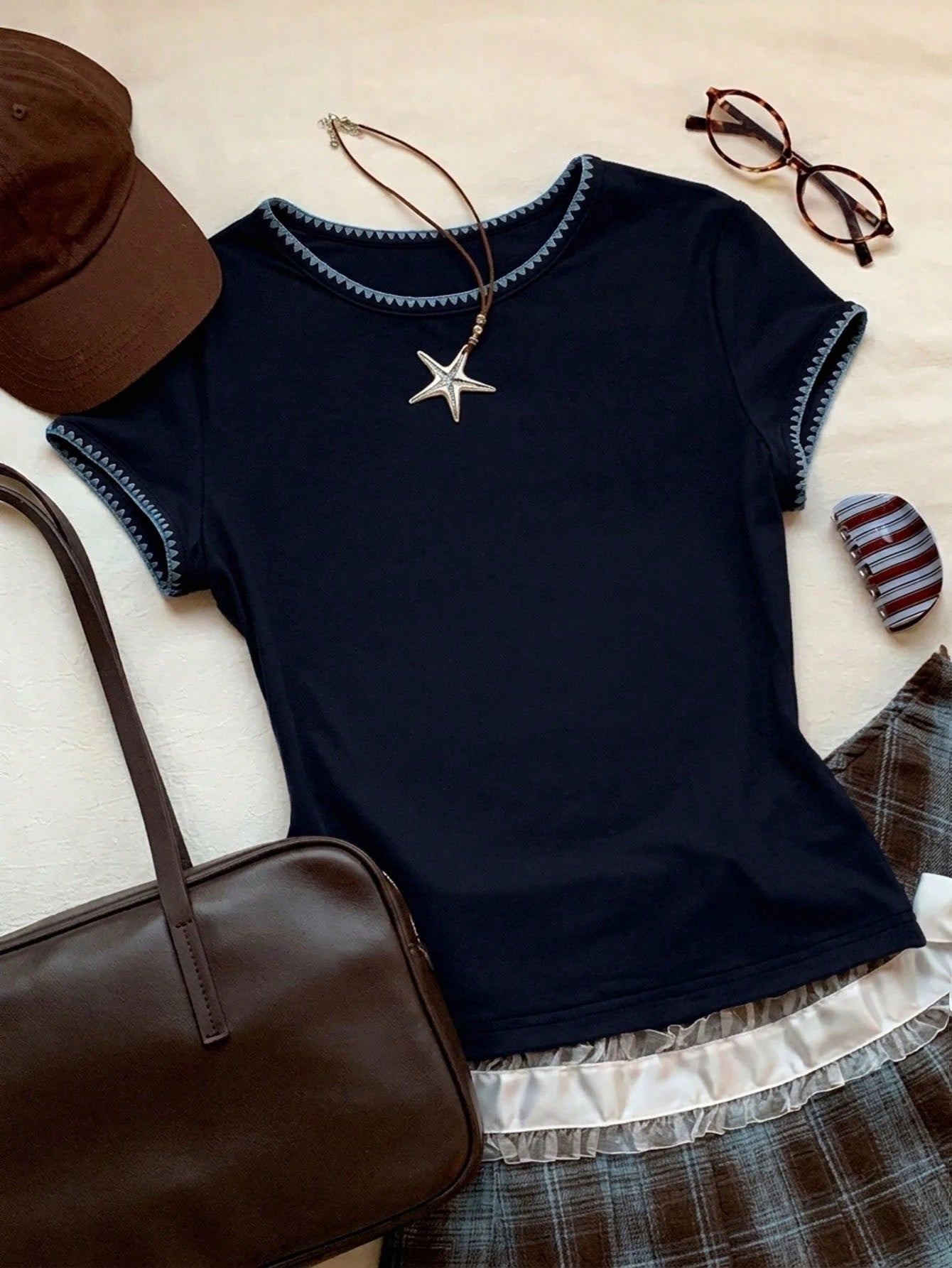 Comfortcana 2026 New Fashion Women's Contrast Trim Round Neck Short Sleeve Casual Versatile T-Shirt, Summer Top, Spring Outdoor Wear, Y2K Navy Blue Shirt