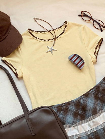 Comfortcana 2026 New Fashion Women's Contrast Trim Round Neck Short Sleeve Casual Versatile T-Shirt, Summer Top, Spring Outdoor Casual Wear, Y2K Yellow Casual Top