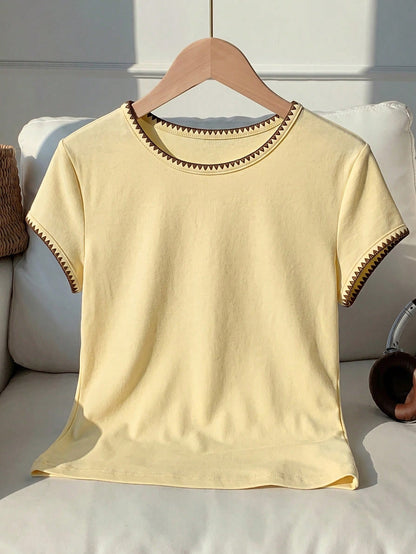 Comfortcana 2026 New Fashion Women's Contrast Trim Round Neck Short Sleeve Casual Versatile T-Shirt, Summer Top, Spring Outdoor Casual Wear, Y2K Yellow Casual Top