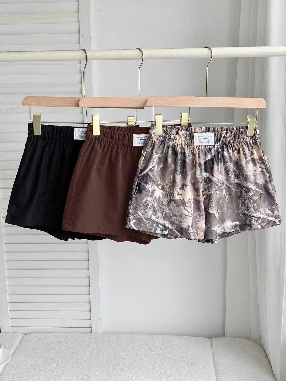 Comfortcana 3pcs Women Summer Casual Commuting Shorts Set, Solid Color & Tree Print, Loose Fit Pack Elastic Waist Camo Y2k
