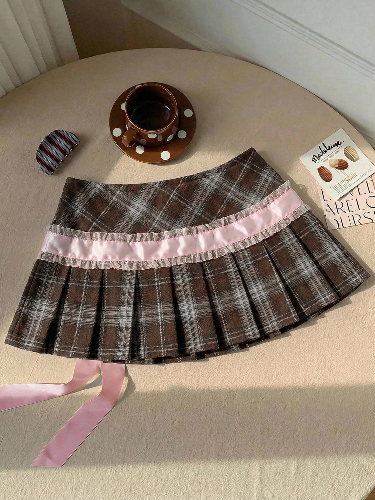 Comfortcana Women's Brown Plaid Pleated Skirt With Lace Bow Decor,Winter Casual School Style For Back-To-School,Christmas,New Year Party,Graduation Ceremony