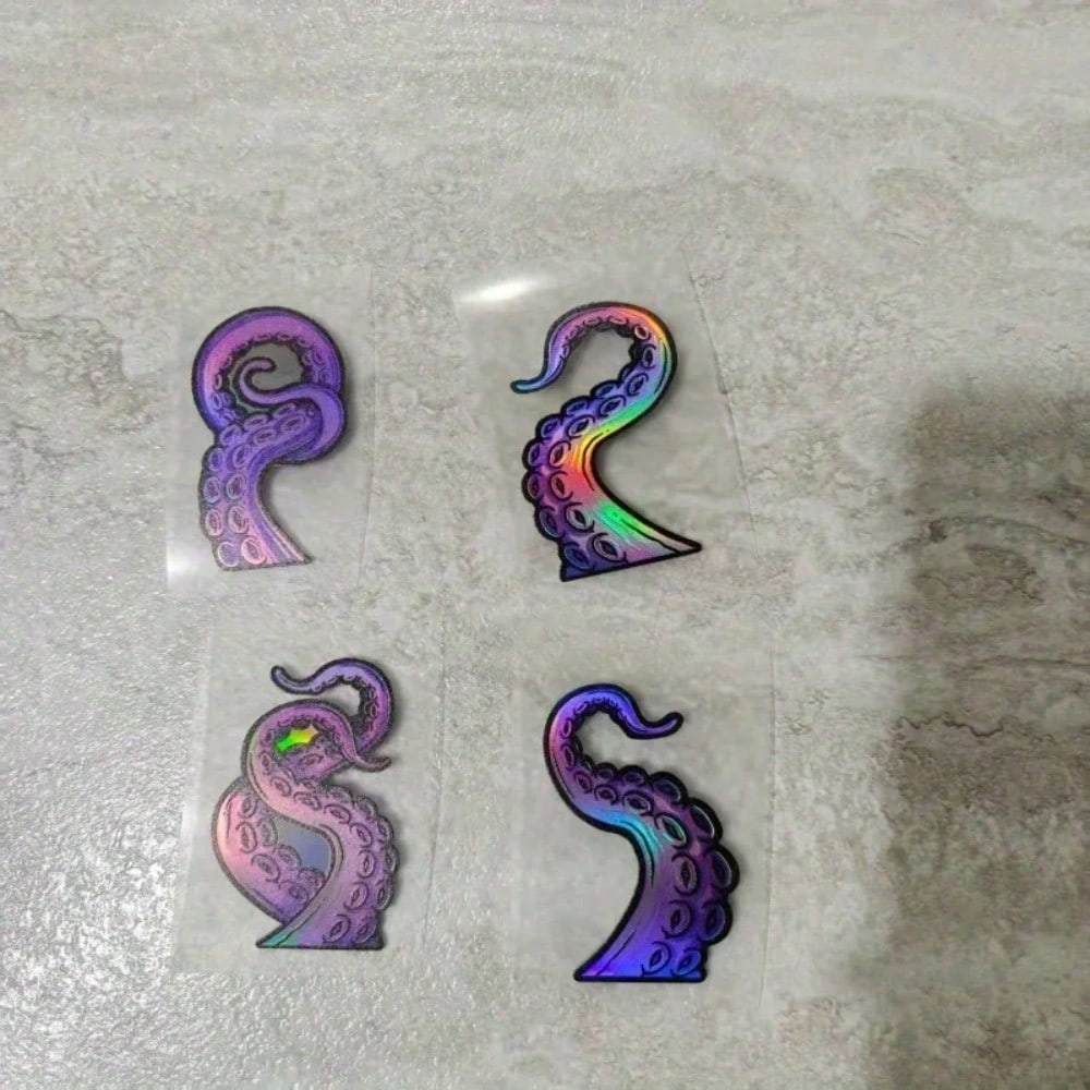 Cool Holographic Octopus Sticker, Unique Marine Creature Style, Durable And Long-Lasting, Suitable For Luggage, Skateboard And Other Items, A Bright Choice For Street Decoration.