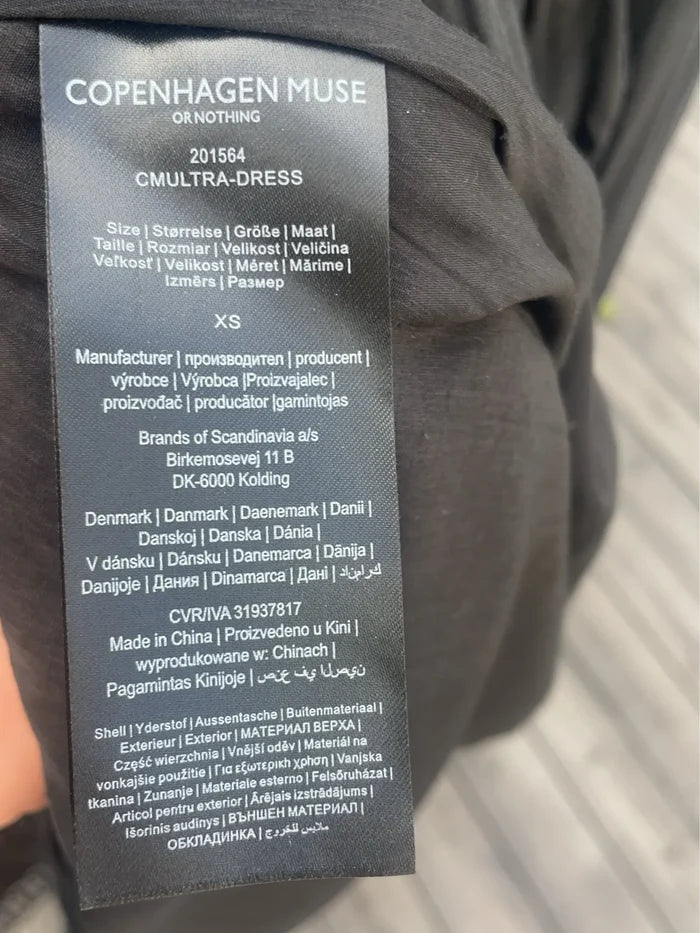 Copenhagen Muse-klänning NWOT