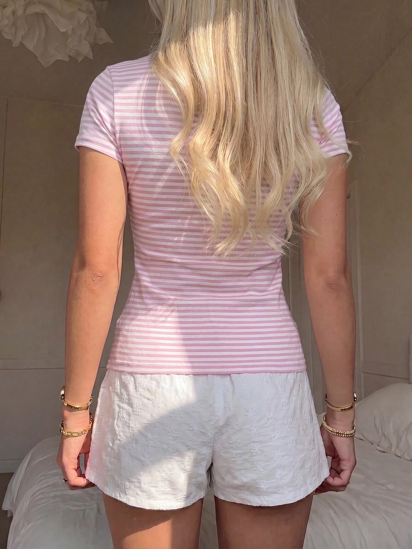 CovetEZ Casual Minimalist Sexy Pink Striped Short Sleeve T-Shirt, Suitable For Spring And Summer, Spring And Summer, Pink Stripes Make You Look Fairer