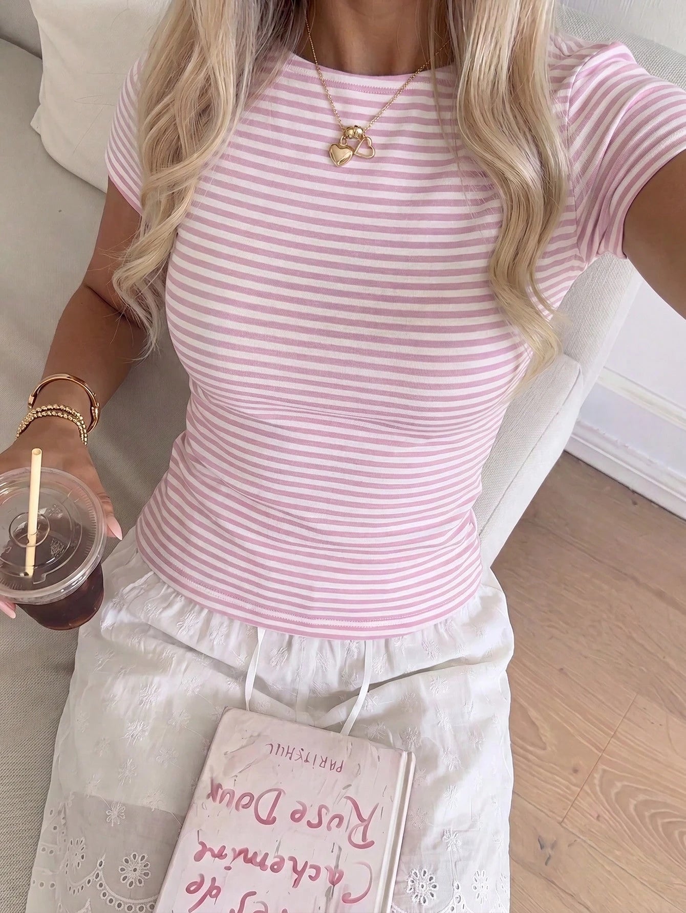 CovetEZ Casual Minimalist Sexy Pink Striped Short Sleeve T-Shirt, Suitable For Spring And Summer, Spring And Summer, Pink Stripes Make You Look Fairer