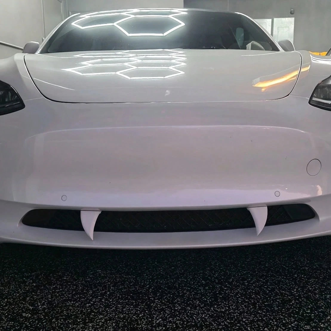 Creative Car Teeth Accessory, Halloween Theme Fang Design, Easy Installation, Transform Your Car's Appearance
