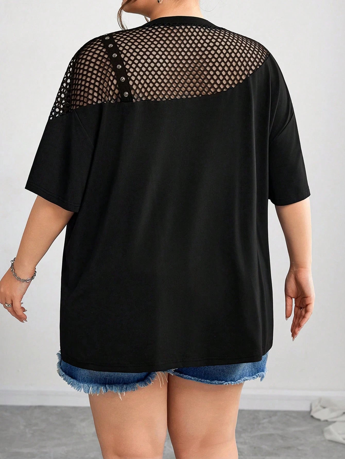 CURVE+ Plus Size Mesh Splice Loose Fit Asymmetric Neck T-Shirt, Spring/Summer/Plus Size T Shirt/Graphic Tees