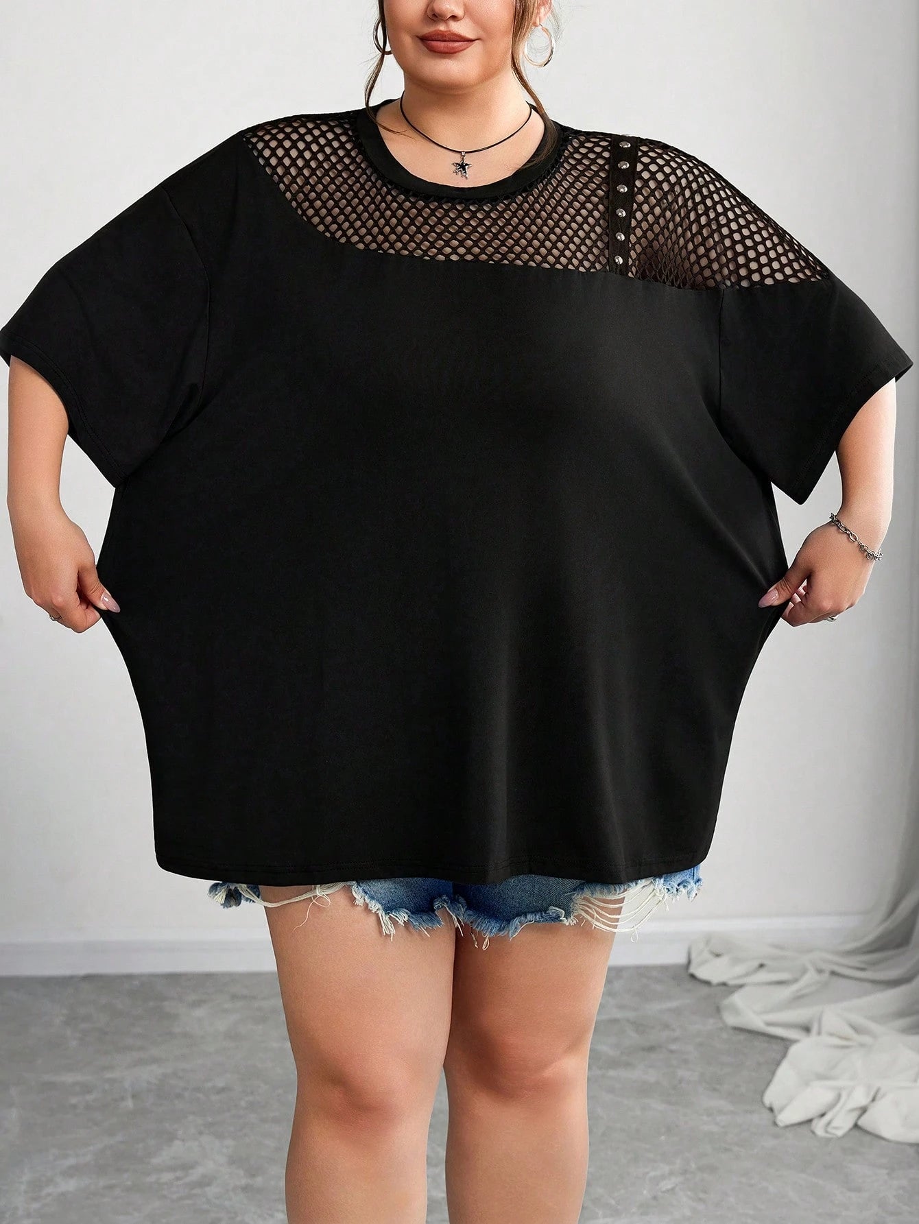 CURVE+ Plus Size Mesh Splice Loose Fit Asymmetric Neck T-Shirt, Spring/Summer/Plus Size T Shirt/Graphic Tees