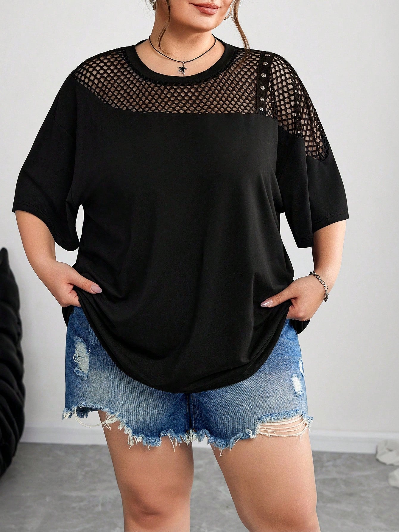 CURVE+ Plus Size Mesh Splice Loose Fit Asymmetric Neck T-Shirt, Spring/Summer/Plus Size T Shirt/Graphic Tees