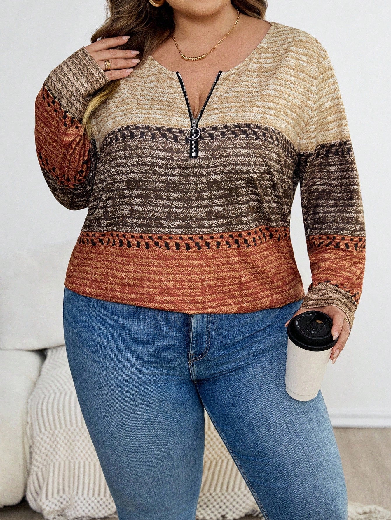 CURVE+ Plus Size Women's Christmas Brown Collar Zipper Design T-Shirt, Christmas Themed T-Shirt For Women, Plus Size Autumn/Winter Clothing Fall