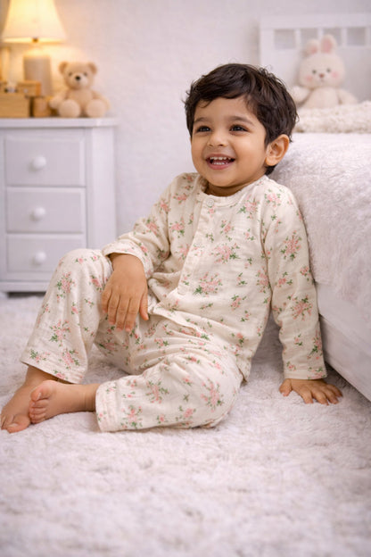 Cute Garden| Premium Crinkled Double Layered Soft Unisex Muslin Set for New Born to 6 Years