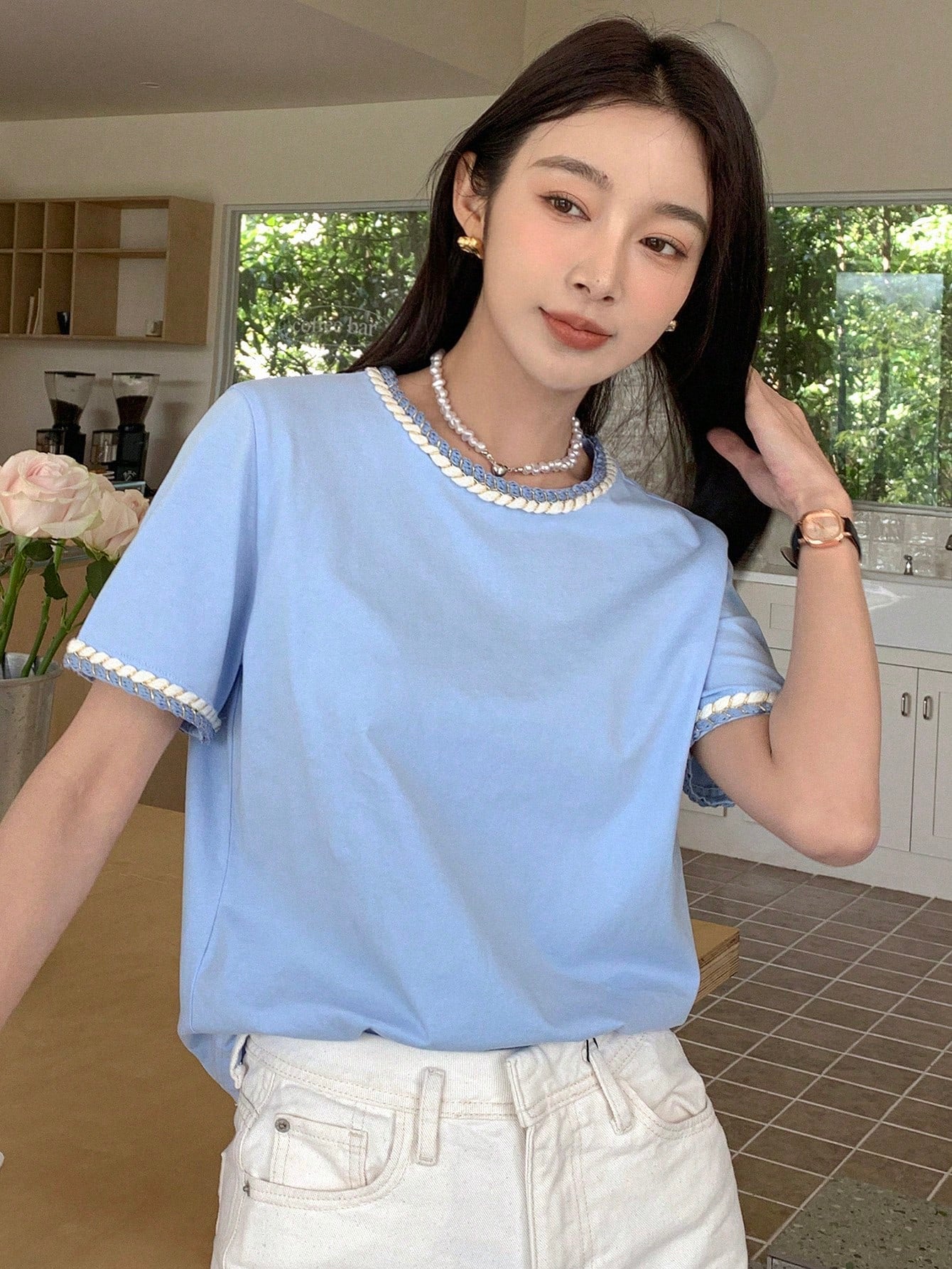 DAZY Contrast Trim Puff Sleeve Tee