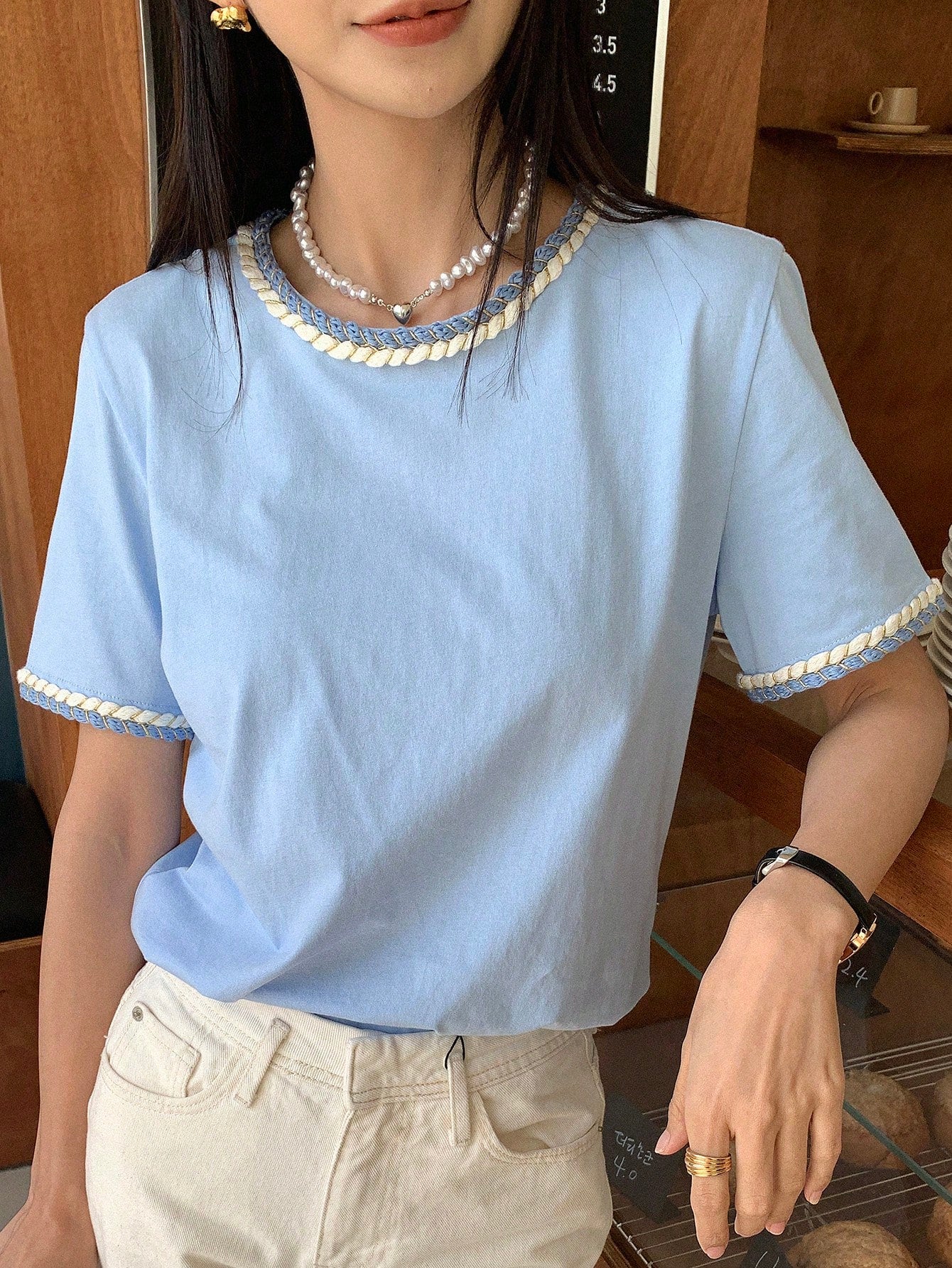 DAZY Contrast Trim Puff Sleeve Tee