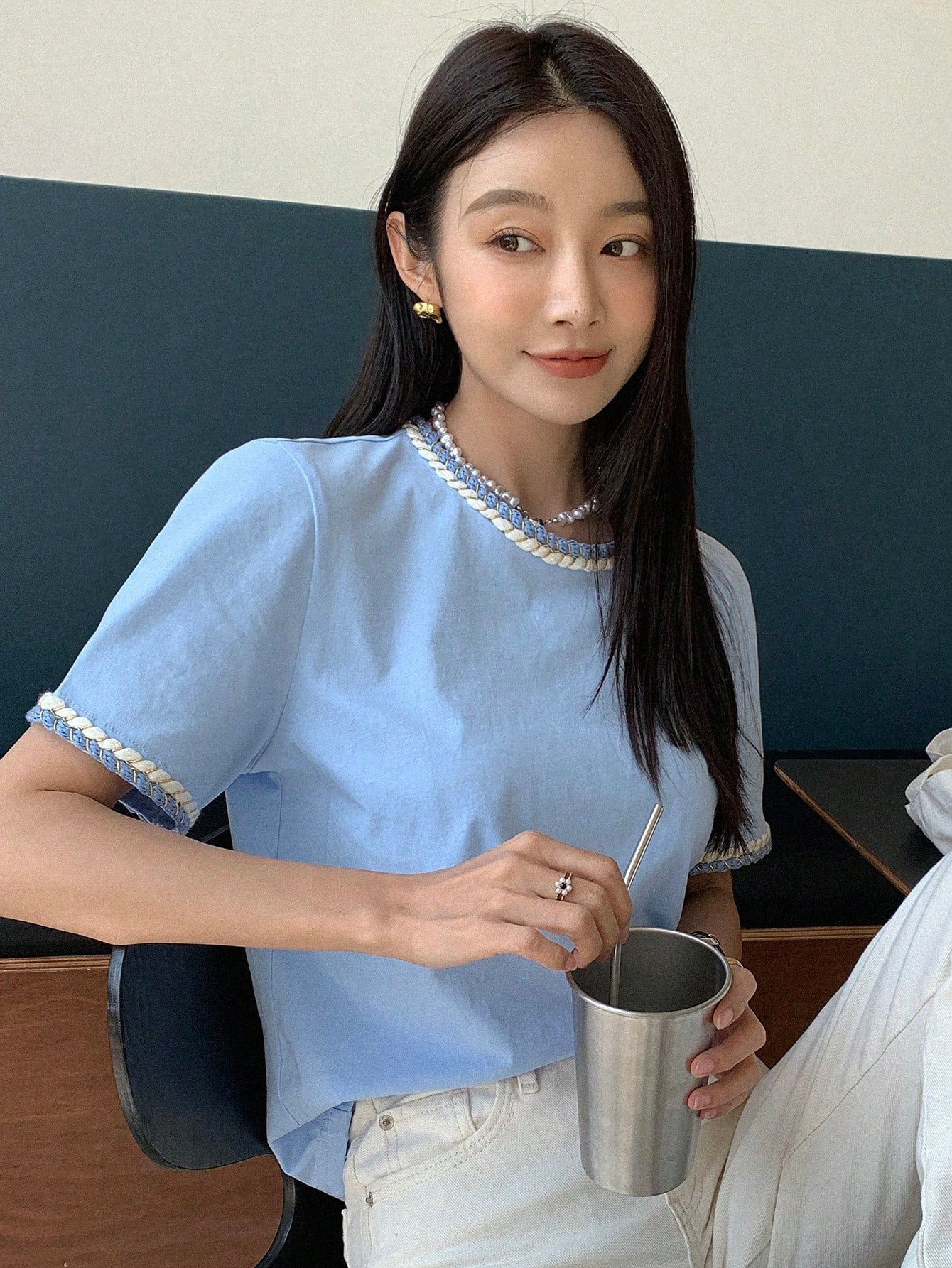 DAZY Contrast Trim Puff Sleeve Tee