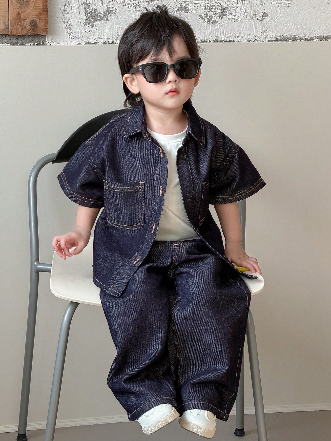 DAZY Toddler Boys' Washed Turndown Collar Casual Shirt & Loose Fit Jeans Set