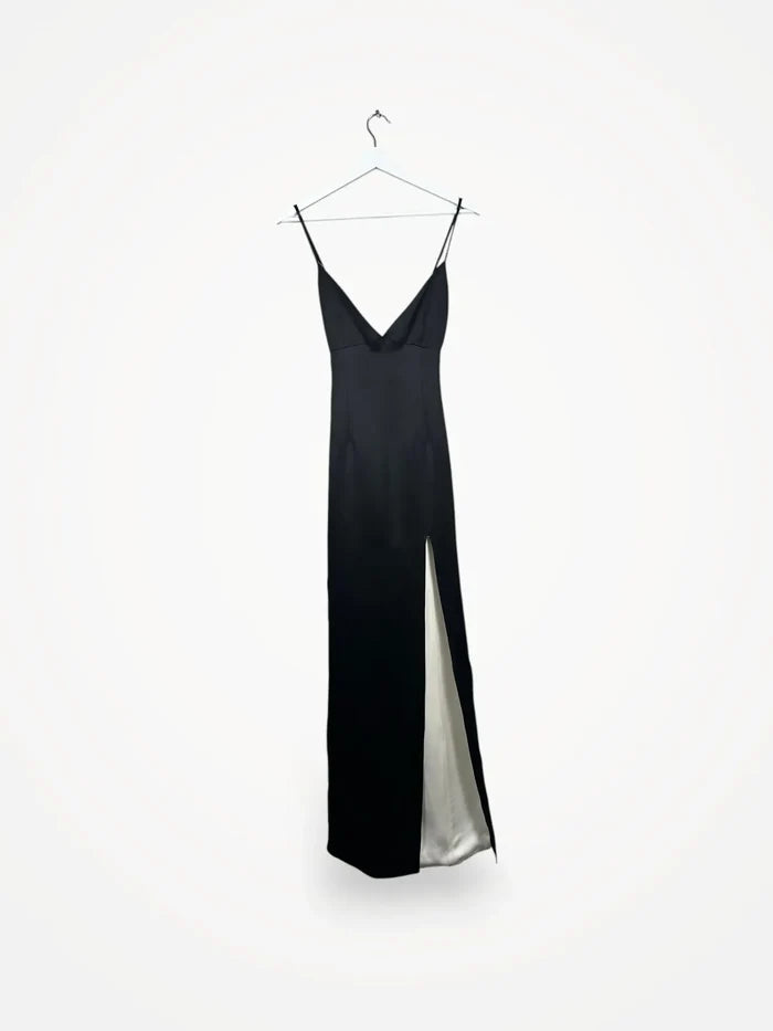 Deitas-sidenklänning