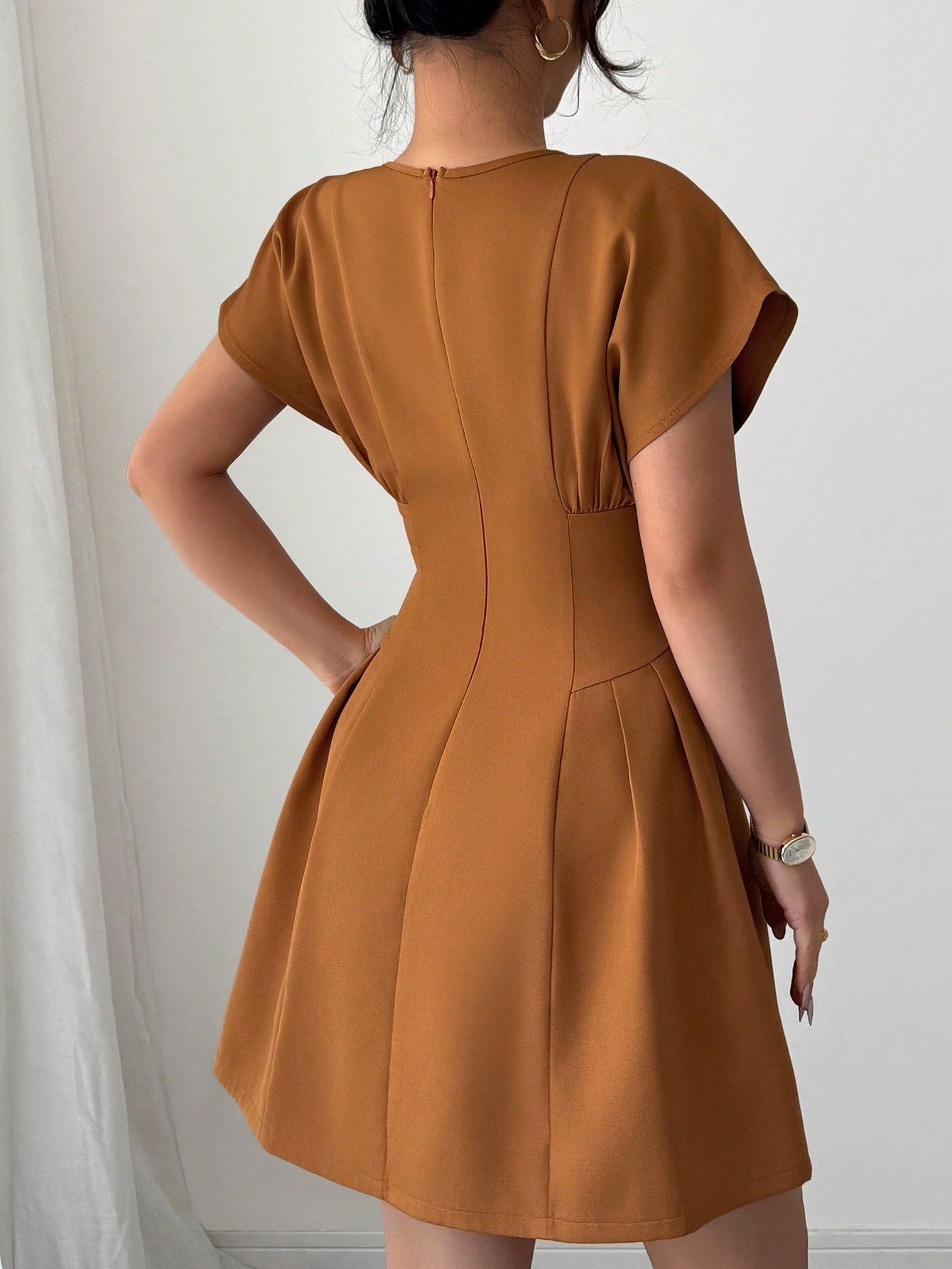 Elenzga Women Solid Color Crew Neck Elegant Summer Short Sleeve Mini Dress