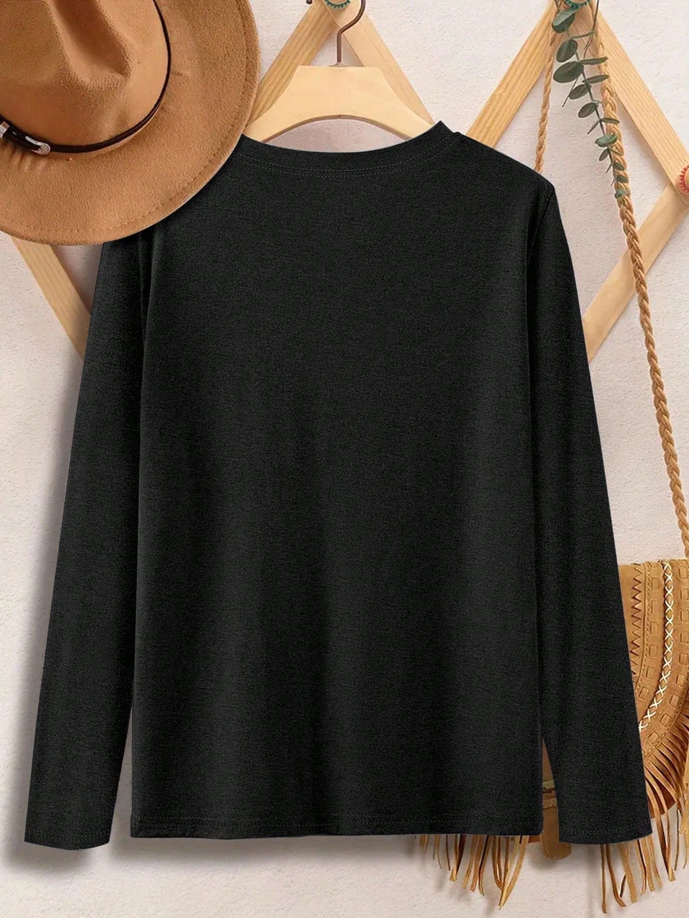 EMERY ROSE A Large-Sized White Round-Neck Long-Sleeved T-Shirt, Comfortable And Versatile Fall Cloth For Women