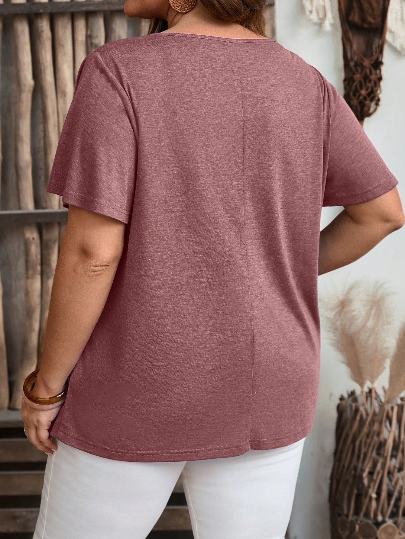 EMERY ROSE Plus Size Women's Solid Color V-Neck Short Sleeve Casual T-Shirt