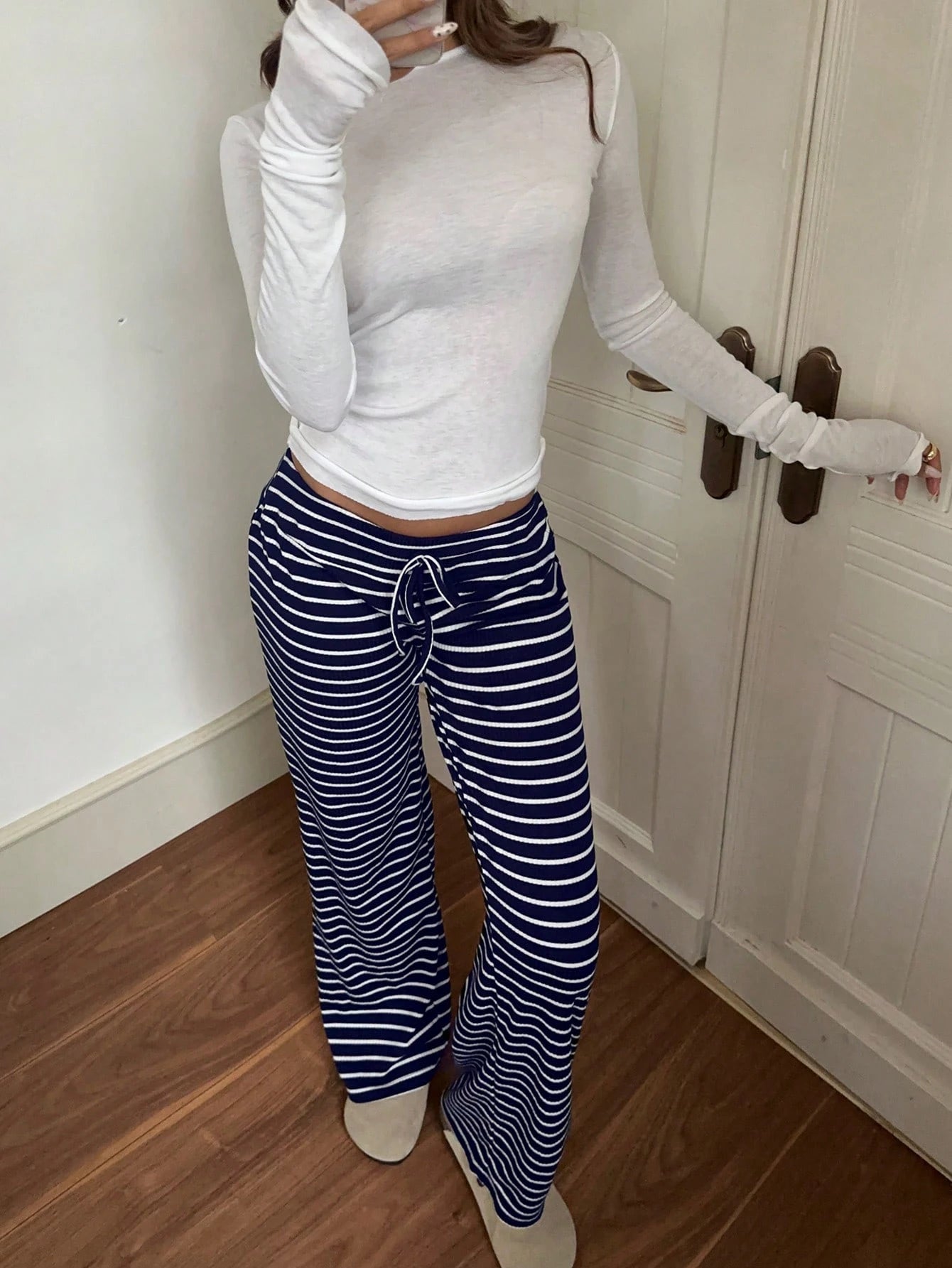 EZwear Low Waist Striped Velvet Drawstring Waist Yoga & Lounge Wide Leg Pants, Autumn/Winter Suitable For Going Out