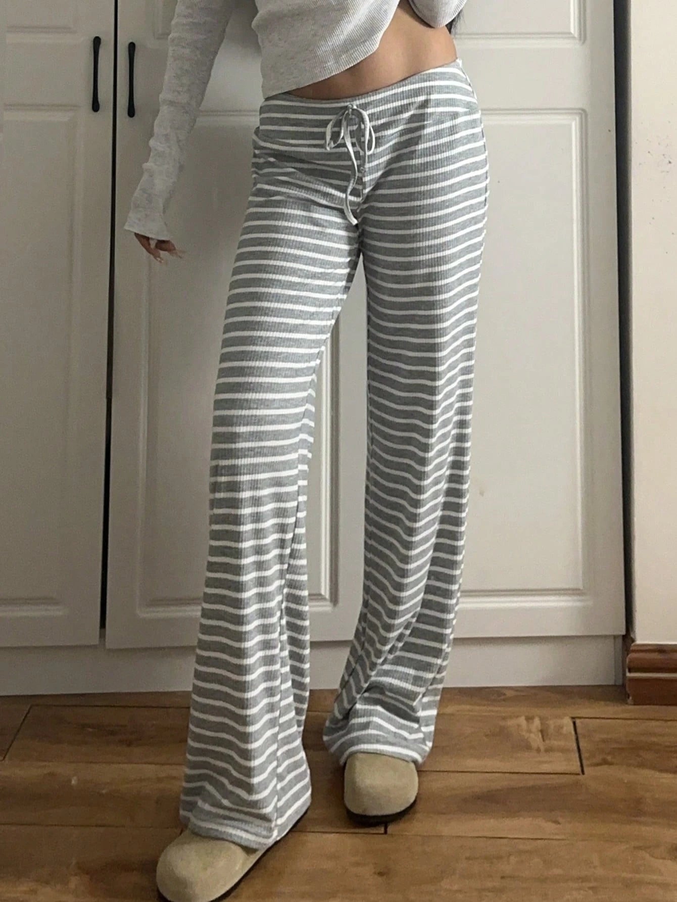 EZwear Low Waist Striped Velvet Drawstring Waist Yoga & Lounge Wide Leg Pants, Autumn/Winter Suitable For Going Out