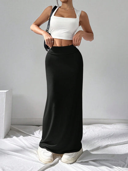 EZwear Women Black Knit Slim Fit Pencil Skirt