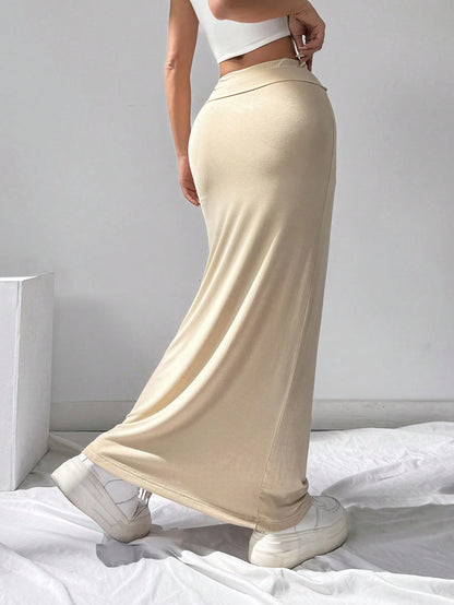 EZwear Women Black Knit Slim Fit Pencil Skirt