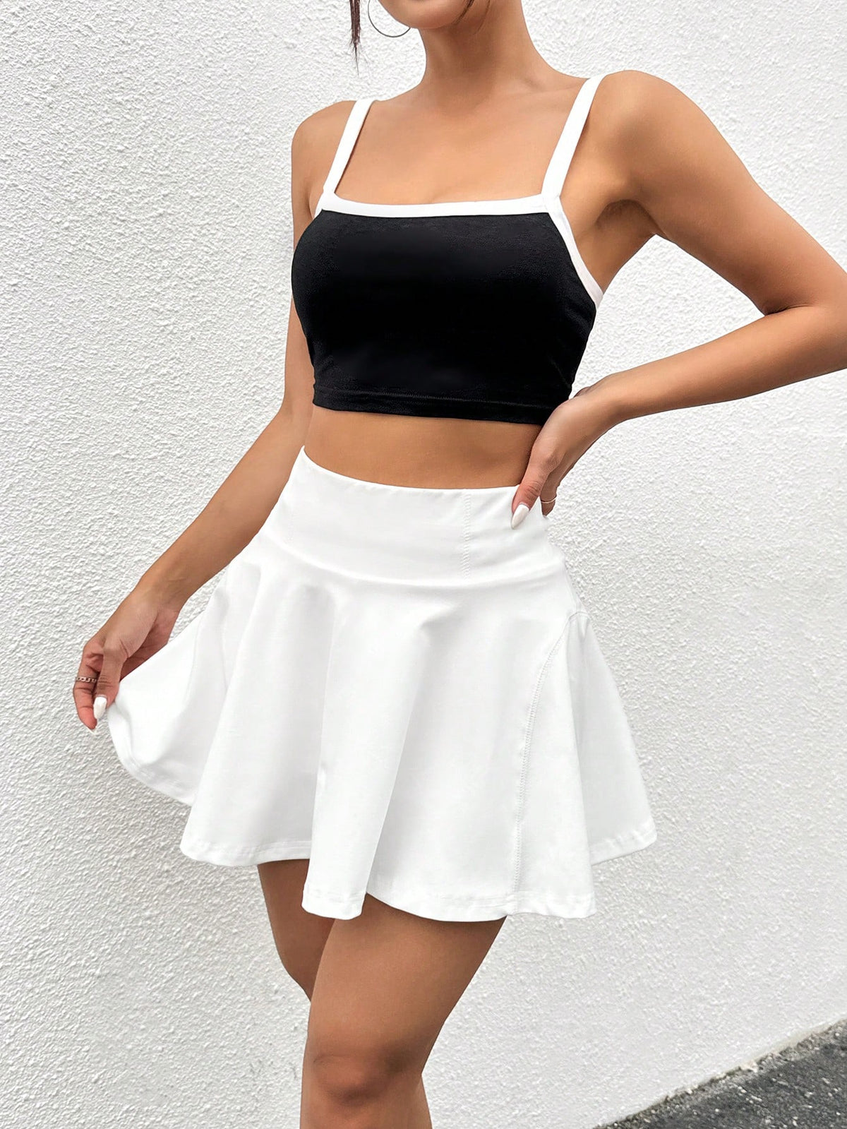 EZwear Women's White Knitted Skirt With Pocket