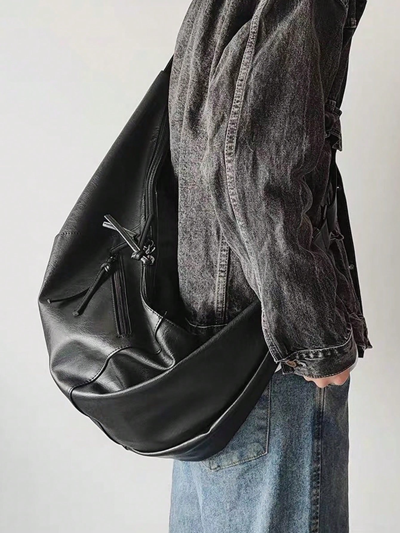 Fashion Solid Color Shoulder Bag Personalized Casual Crossbody Bag Large Capacity Dumpling Bag Korean Style Fashion Backpack