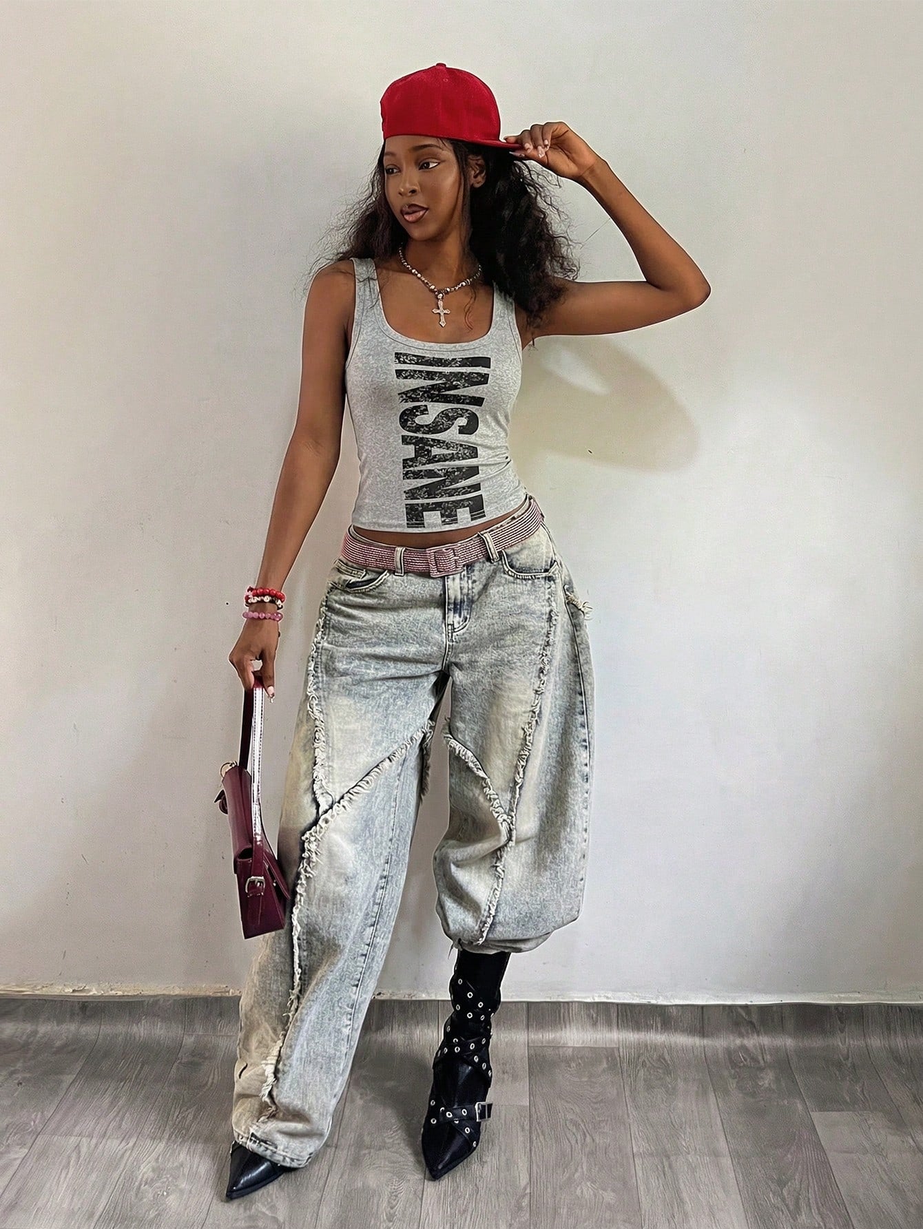 Fiercella Fiercella Women's U-Neck White Wasteland Style Printed Fitted Comfortable Streetwear Y2K Sexy Camisole Top, Spring/Summer