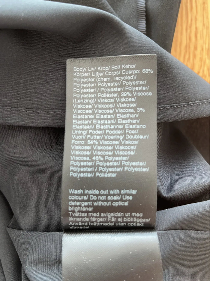 Filippa K Fiona-kjol NWOT