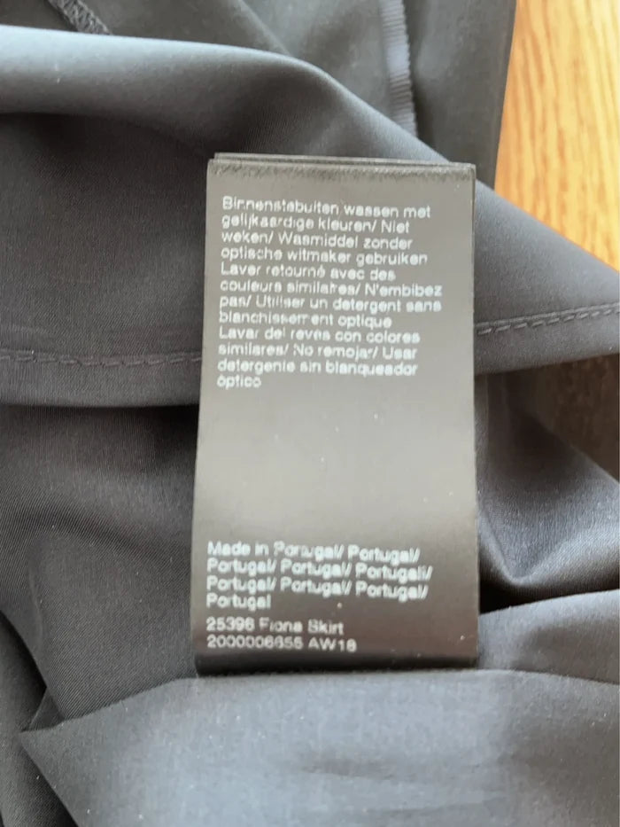 Filippa K Fiona-kjol NWOT