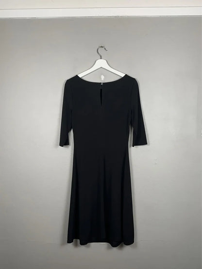 Filippa K-klänning