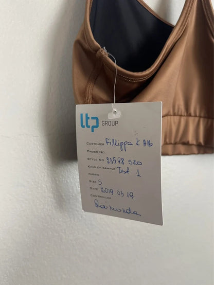 Filippa K-träningströja