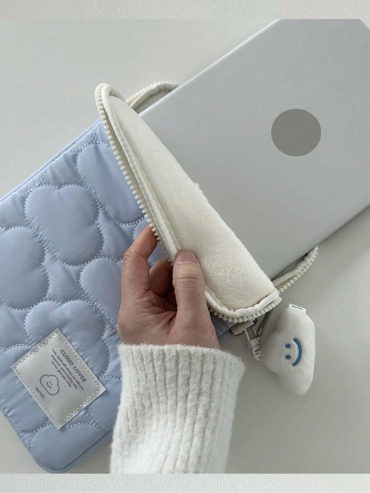 Fluffy Cloud-Like Soft Laptop Sleeve Bag, Cute Clean, Travel, Portable, Lightweight, Durable, Stylish, For Home, For Outdoor, Travel Essentials