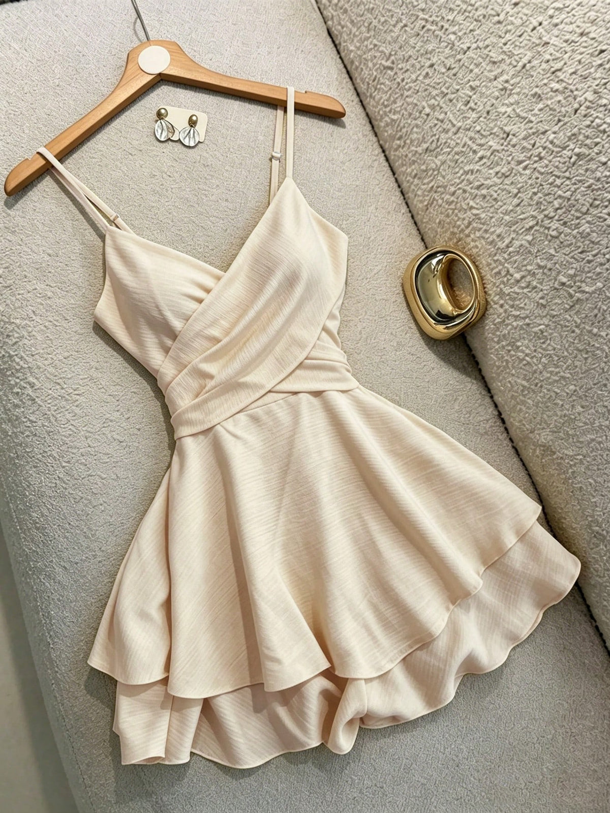 Franclia Women's Adjustable Strappy Pale Yellow Dresses,Summer Tropical Holiday Vacation Ruffled Skirts,Elegant Casual Resort Wear,Elasticated Party Clothing