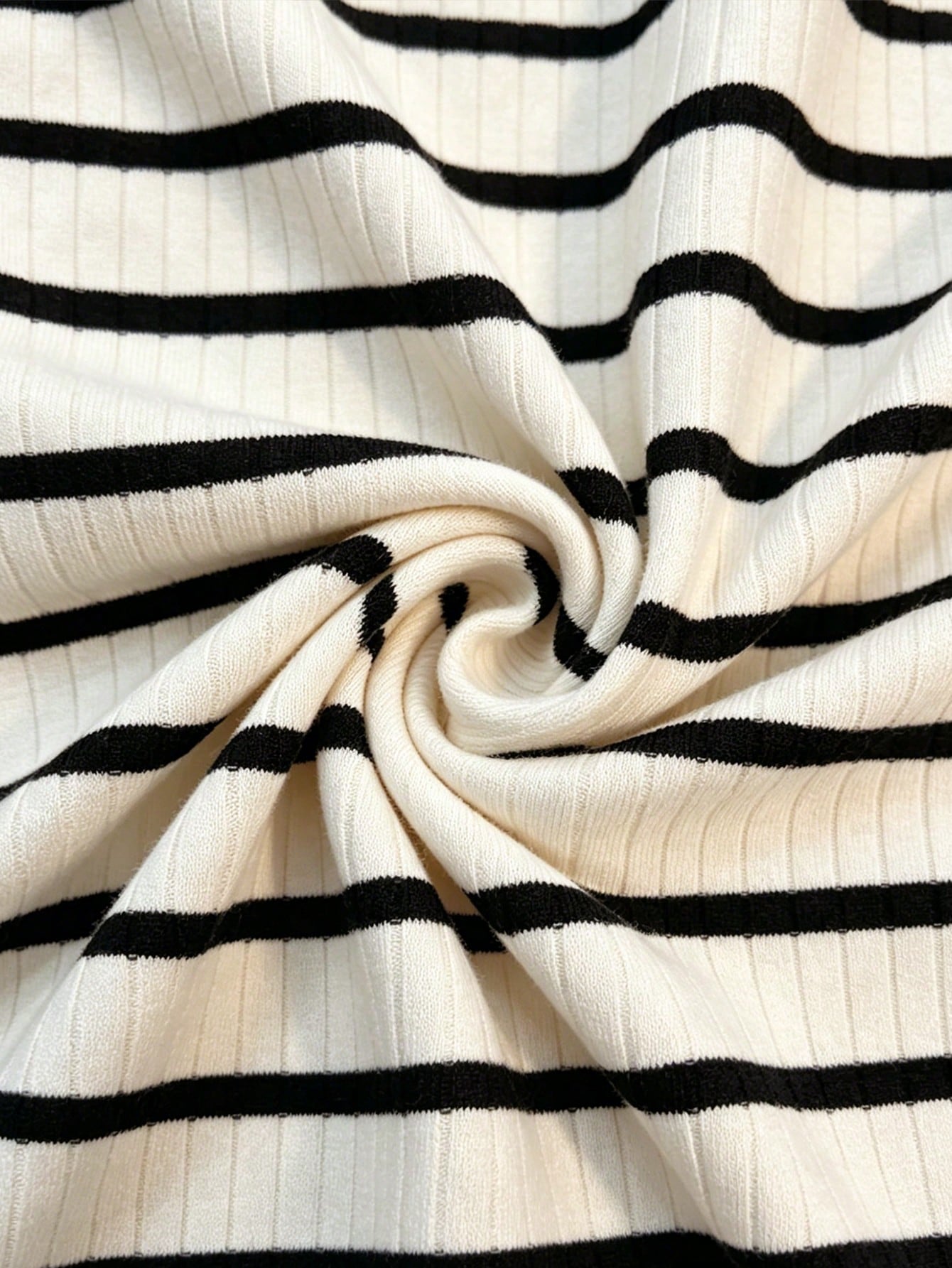 Franclia Women's Casual Elegant Knitted Collared Striped Tank Top
