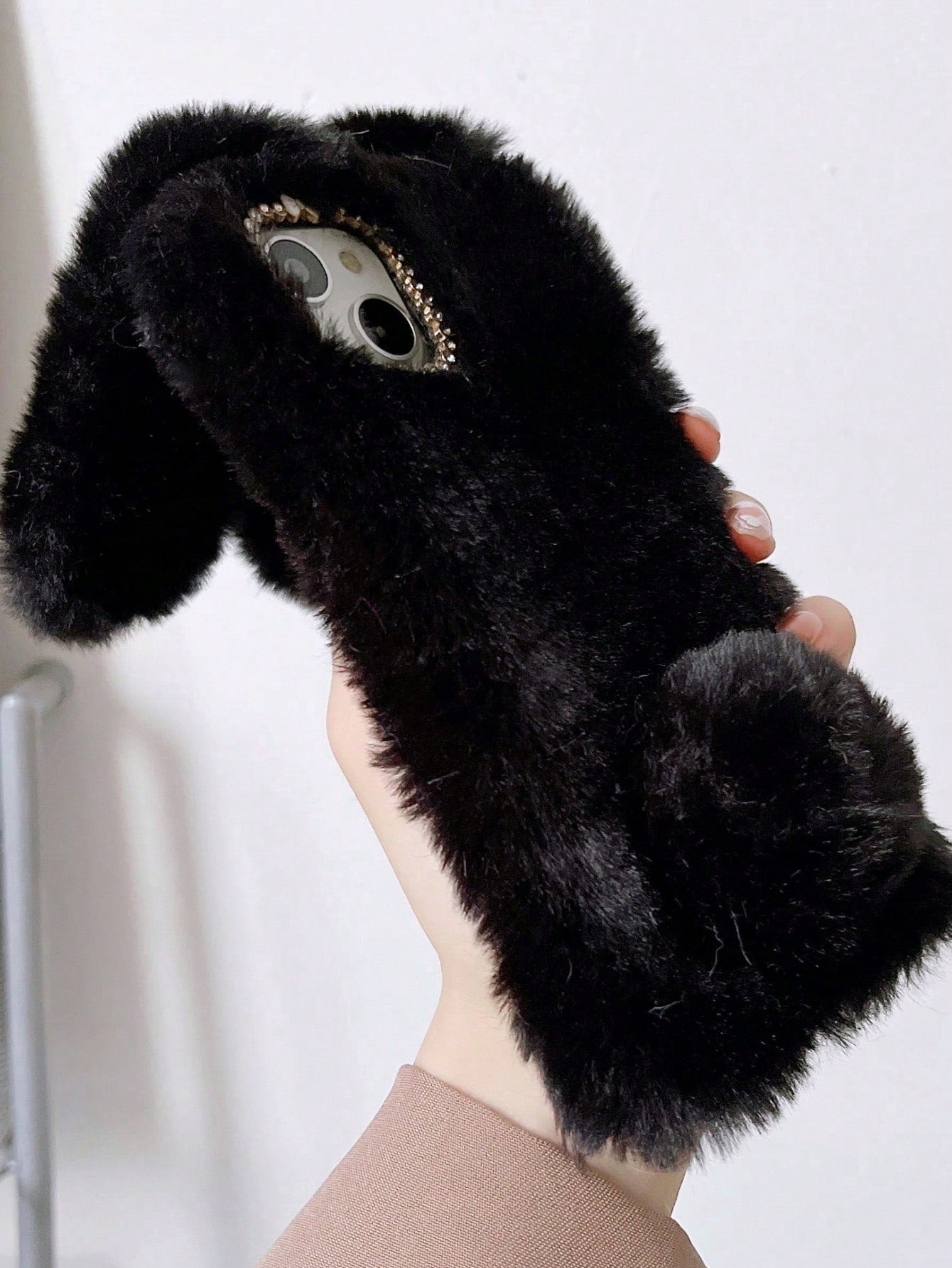 Furry Phone Case Compatible With Apple 17 Pro Max, Apple 11/12/13/14/15/16 Pro Max, S25/S22/S23/S24+ A04/A05/A14/A15/A24/A25/A34/A54S, 13C+, Note 14/13C/12/11 Pro, Enjoy/Honor