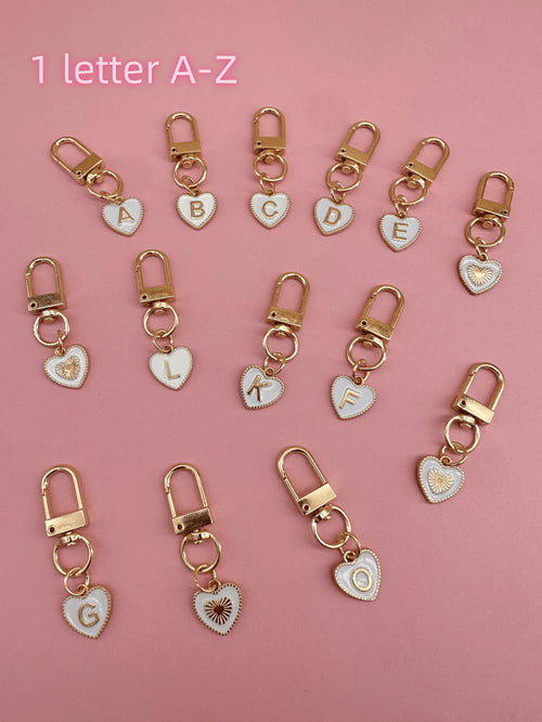 HAILIAN A Bag Pendant Designed Based On English Letters, With A Fashionable And Simple Style, Suitable For Halloween Costume Matching, Suitable For College Students And Elementary School Students Bag