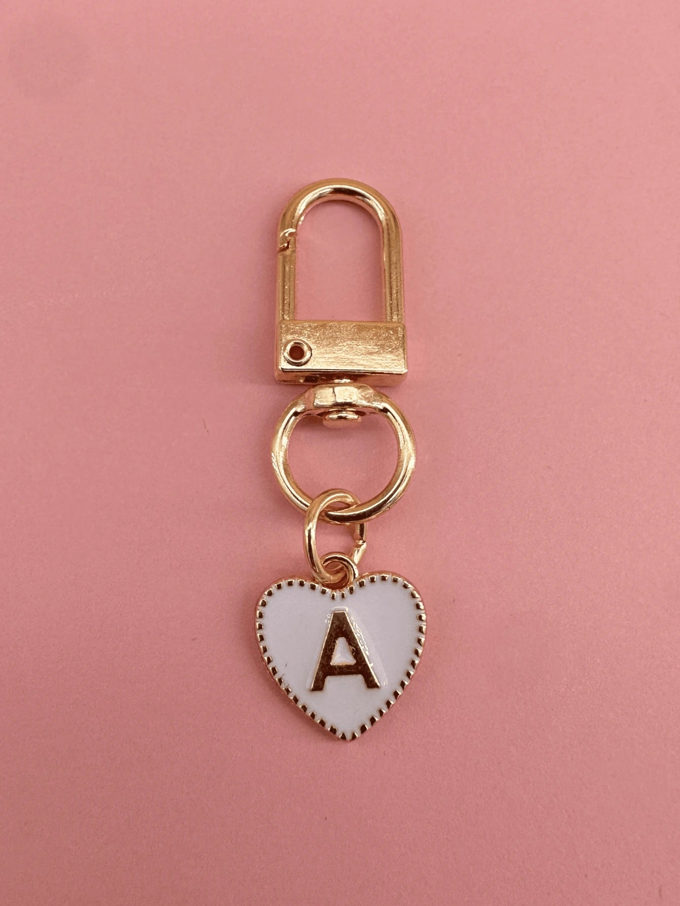 HAILIAN A Bag Pendant Designed Based On English Letters, With A Fashionable And Simple Style, Suitable For Halloween Costume Matching, Suitable For College Students And Elementary School Students Bag