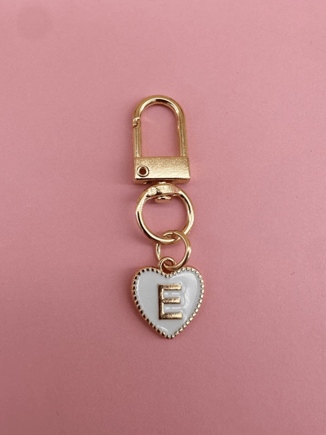 HAILIAN A Bag Pendant Designed Based On English Letters, With A Fashionable And Simple Style, Suitable For Halloween Costume Matching, Suitable For College Students And Elementary School Students Bag