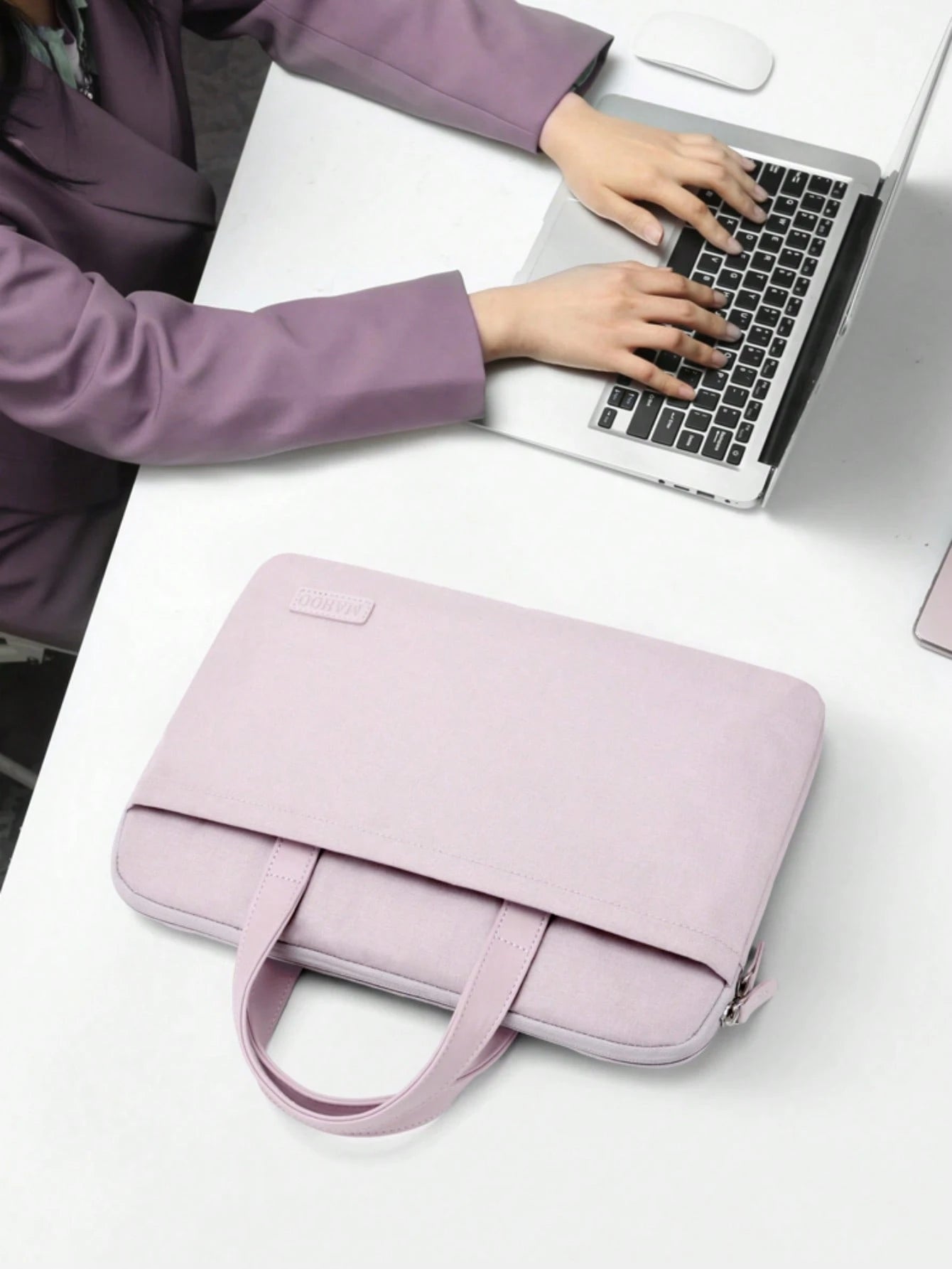Handheld Laptop Bag For Girls, Suitable For 13.3", 14" And 15.6" Laptops, Casual & Business Style, Good Looking, Fits A4 Documents, Laptop Case