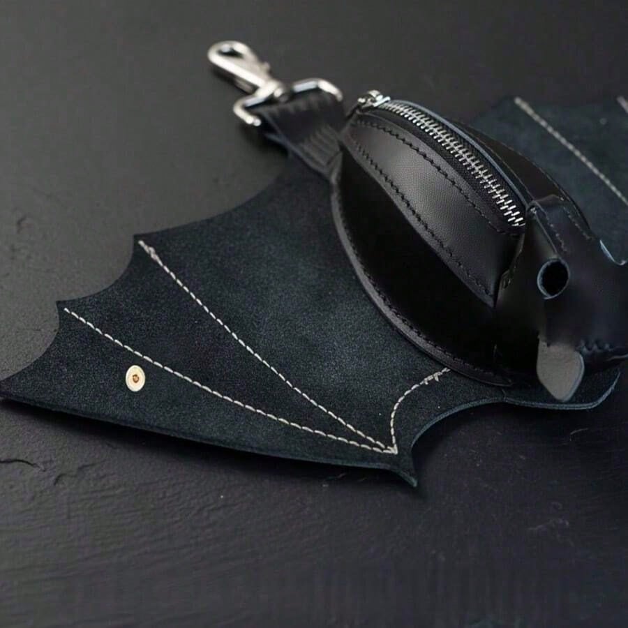 Handmade Gothic Style Bat Wing Coin Purse- Hand-Sewn Bat Wallet With Zipper Coin Pouch And Keychain Suitable Bags And Belts- Fashion Accessory Men Money Wallet Wallet Purse Wallet Small Wallet Coin