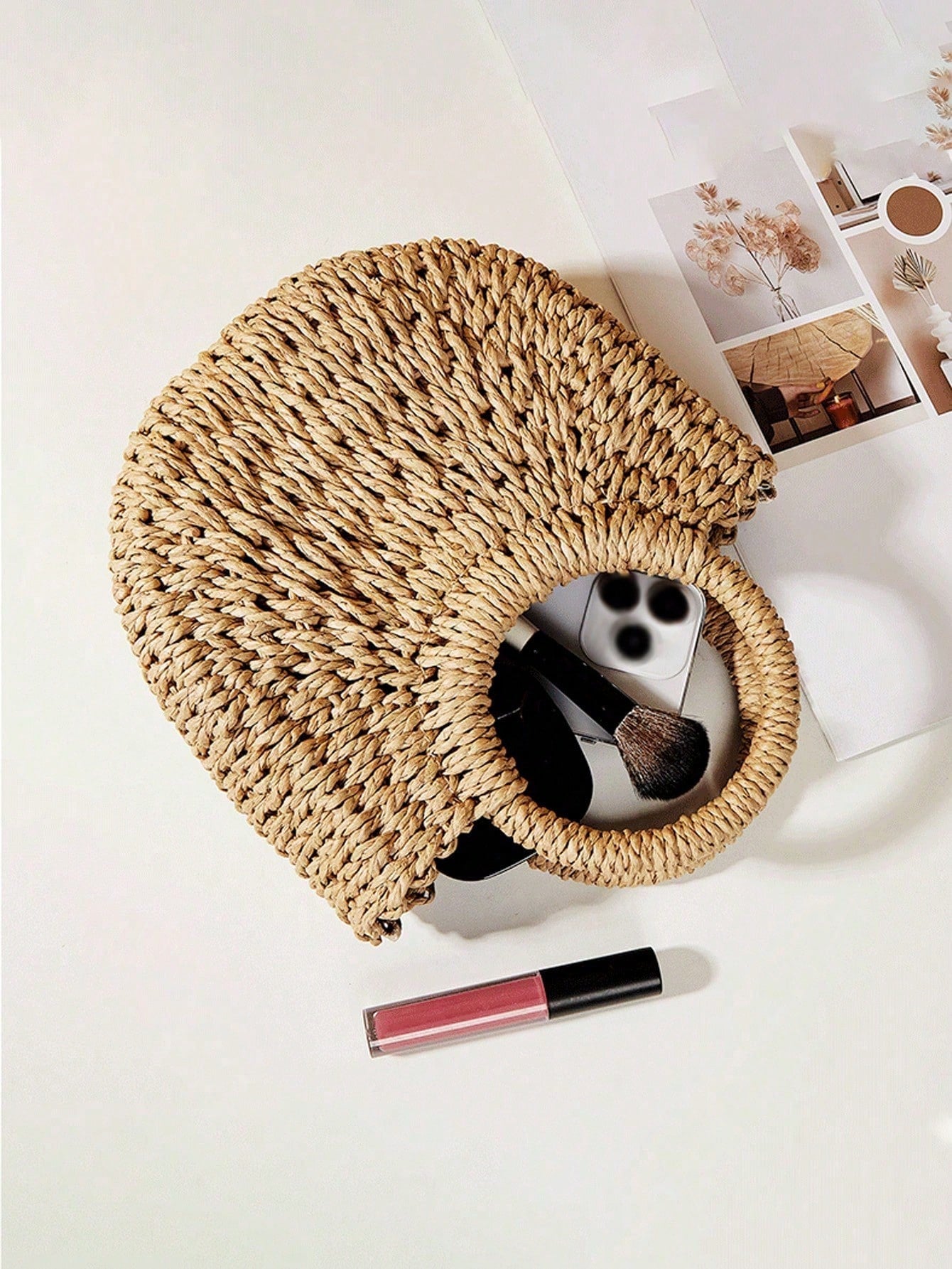 Handmade Woven Straw/Rattan Crescent-Shaped Beach Tote Bag, Large Capacity Women's Summer Hollow Crossbody Shoulder Bag, Summer Crescent-Shaped Straw Woven Bag