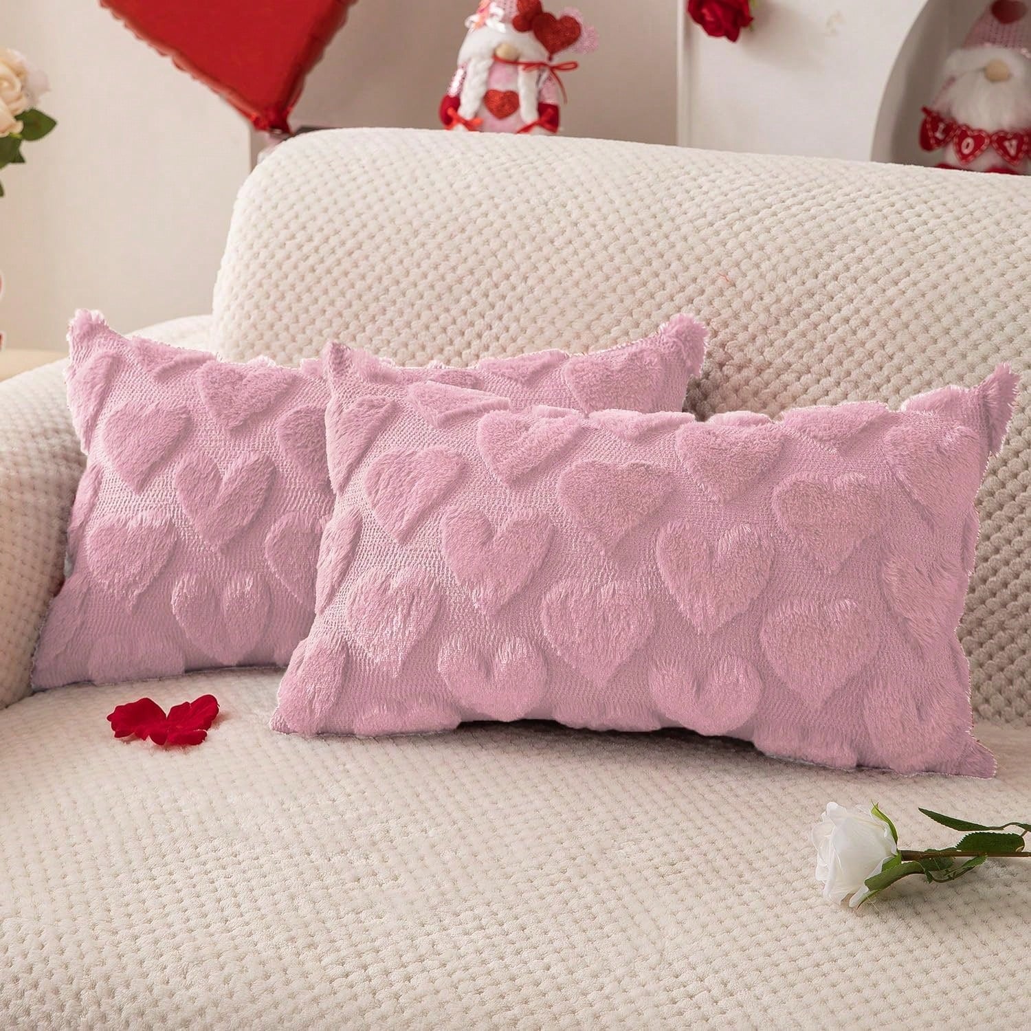 HOMPOOLL 1/2 Pcs Valentine's Day Pillowcases, 18x18 Inches, Valentine's Day Decoration, Red Heart, Soft Plush Faux Fur Jacquard Pillow, Suitable For Bedroom Sofas, Holiday Home Decor.