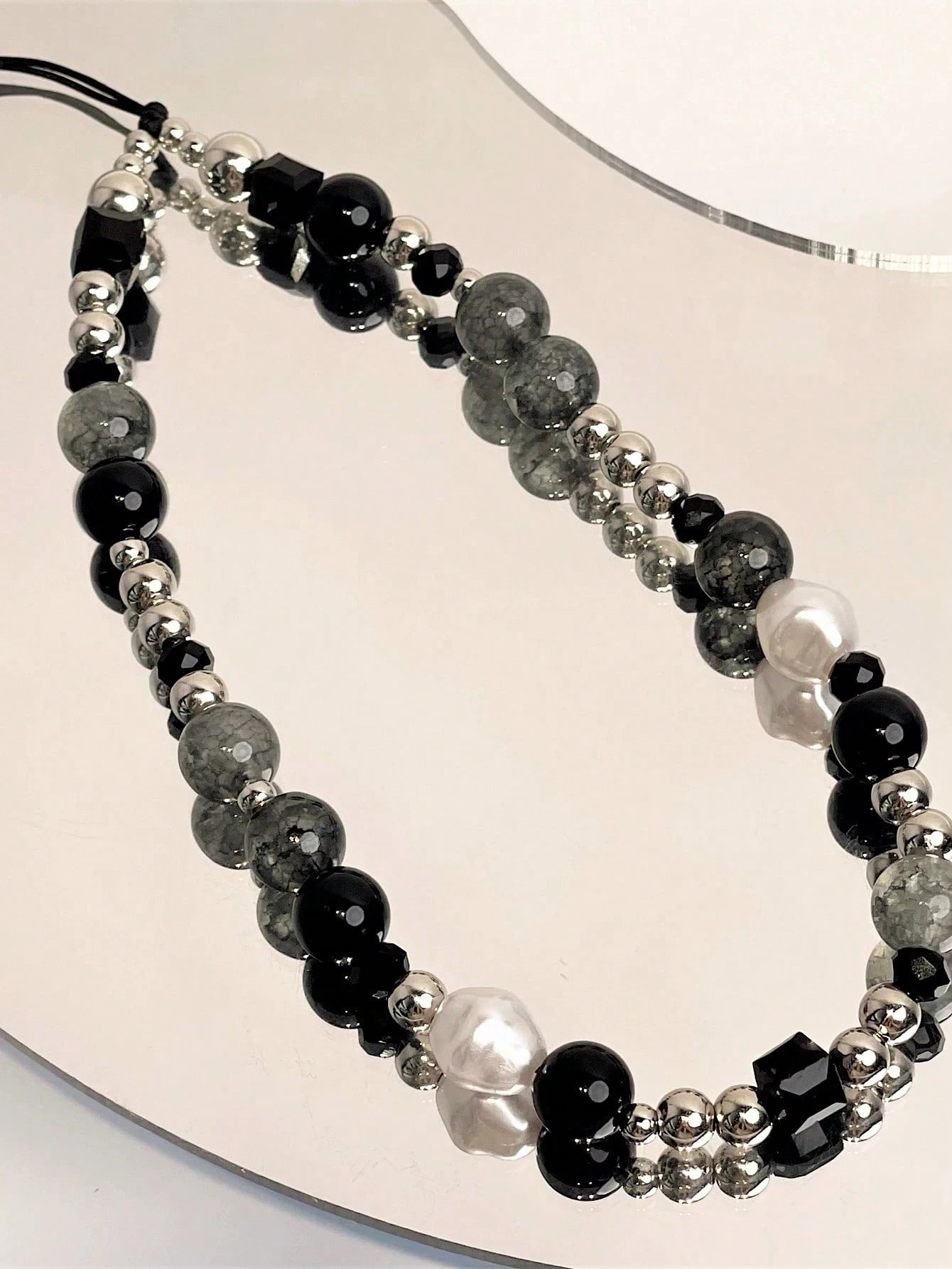 Ins Style Handmade Beaded Chain Pendant, Compatible With Ccd Cameras & Mobile Phone Cases. Creative New Design Handheld Women Bag Gifts For Mother, Family, Friends, Birthday, Holiday Phone Charm, Phon