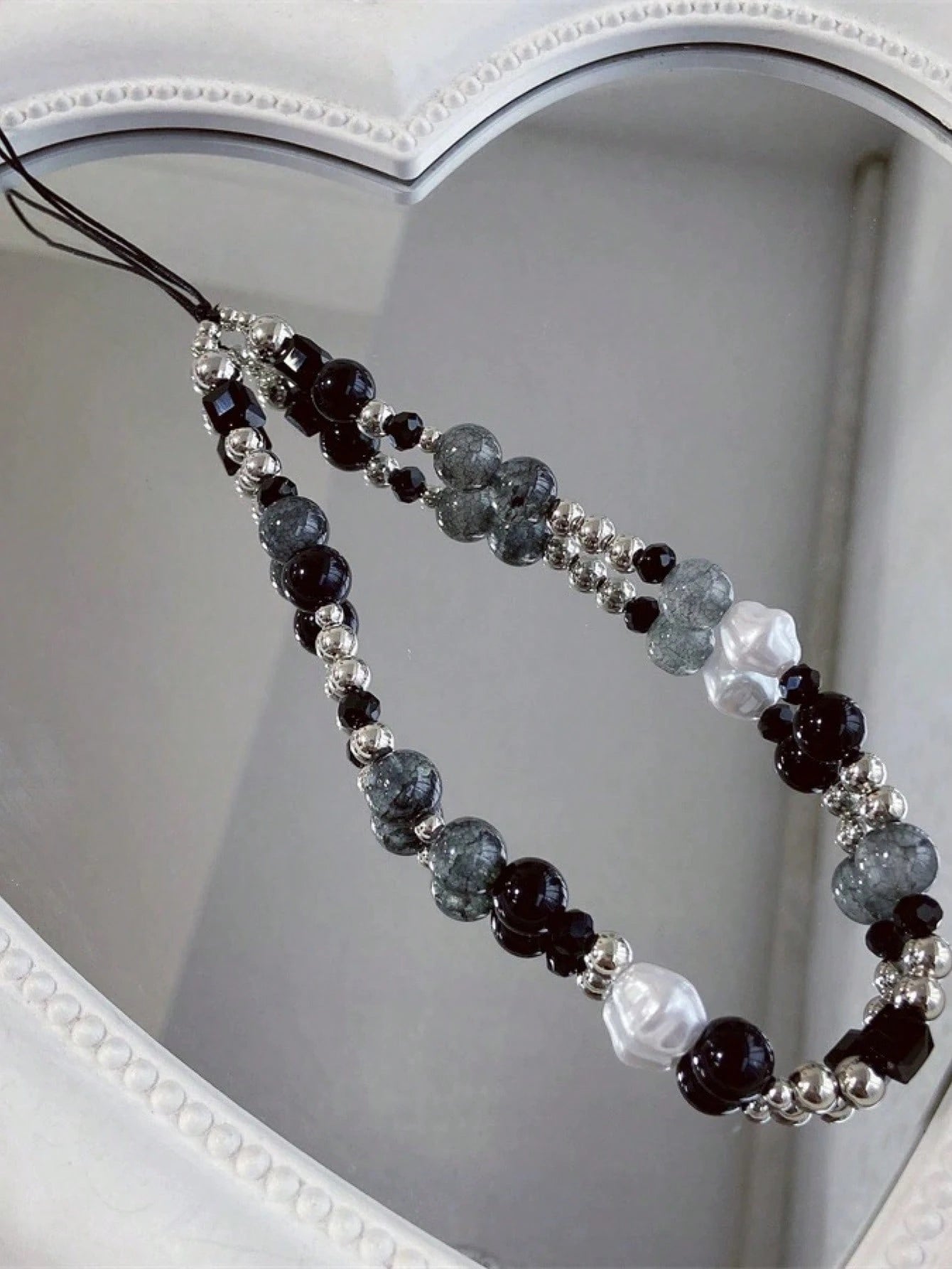 Ins Style Handmade Beaded Chain Pendant, Compatible With Ccd Cameras & Mobile Phone Cases. Creative New Design Handheld Women Bag Gifts For Mother, Family, Friends, Birthday, Holiday Phone Charm, Phon