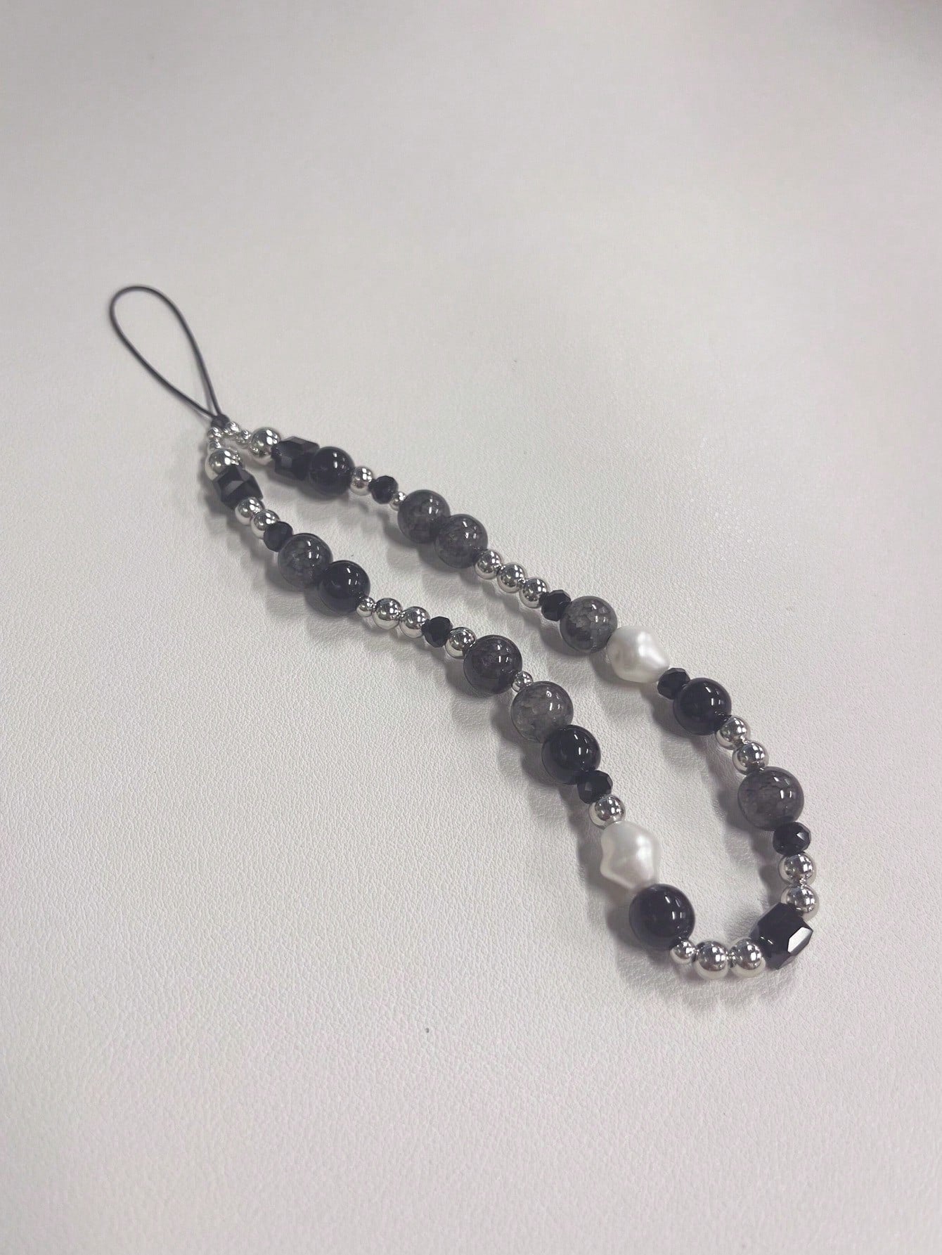 Ins Style Handmade Beaded Chain Pendant, Compatible With Ccd Cameras & Mobile Phone Cases. Creative New Design Handheld Women Bag Gifts For Mother, Family, Friends, Birthday, Holiday Phone Charm, Phon