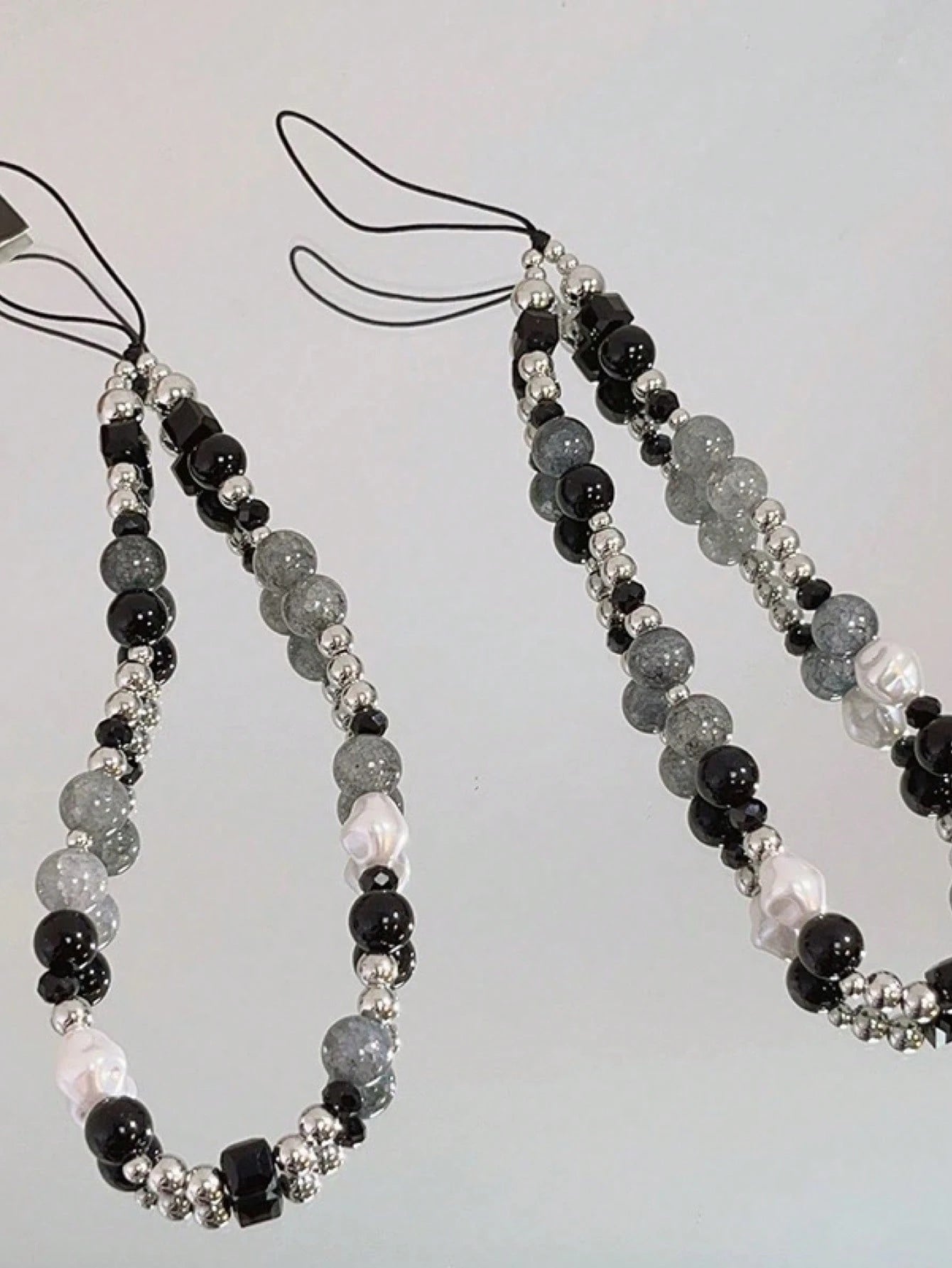 Ins Style Handmade Beaded Chain Pendant, Compatible With Ccd Cameras & Mobile Phone Cases. Creative New Design Handheld Women Bag Gifts For Mother, Family, Friends, Birthday, Holiday Phone Charm, Phon