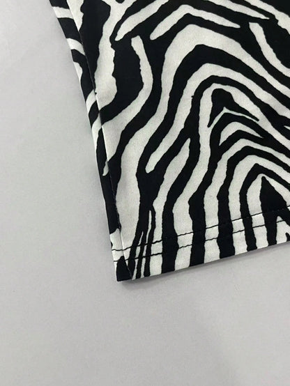 IslaSuriya Women's Digital Print Halter Neck Tie Back Tank Top With Polka Dot Print